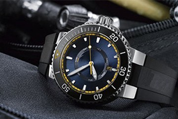 深圳劳力士表盘进灰