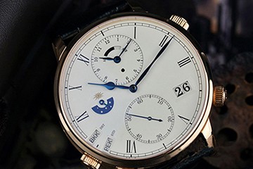 深圳劳力士表壳变色